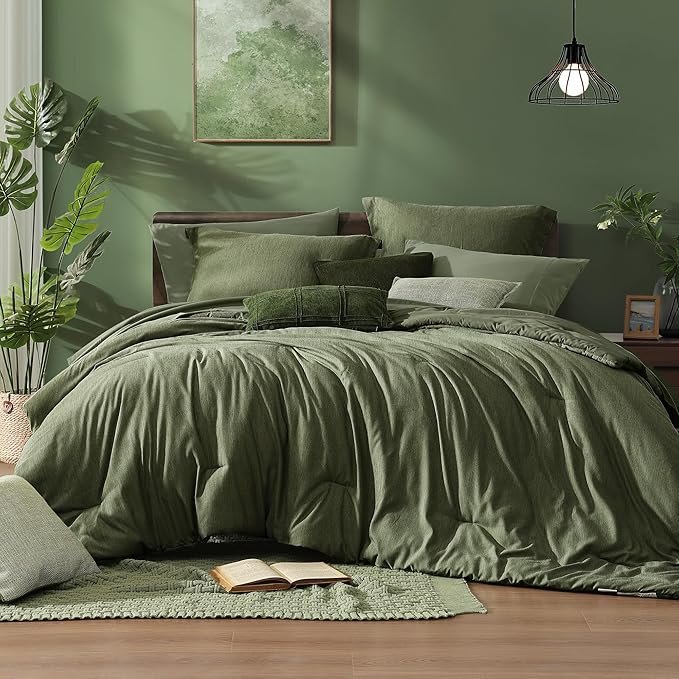 Green Bedrooms: The Hottest Design Trend for 2025